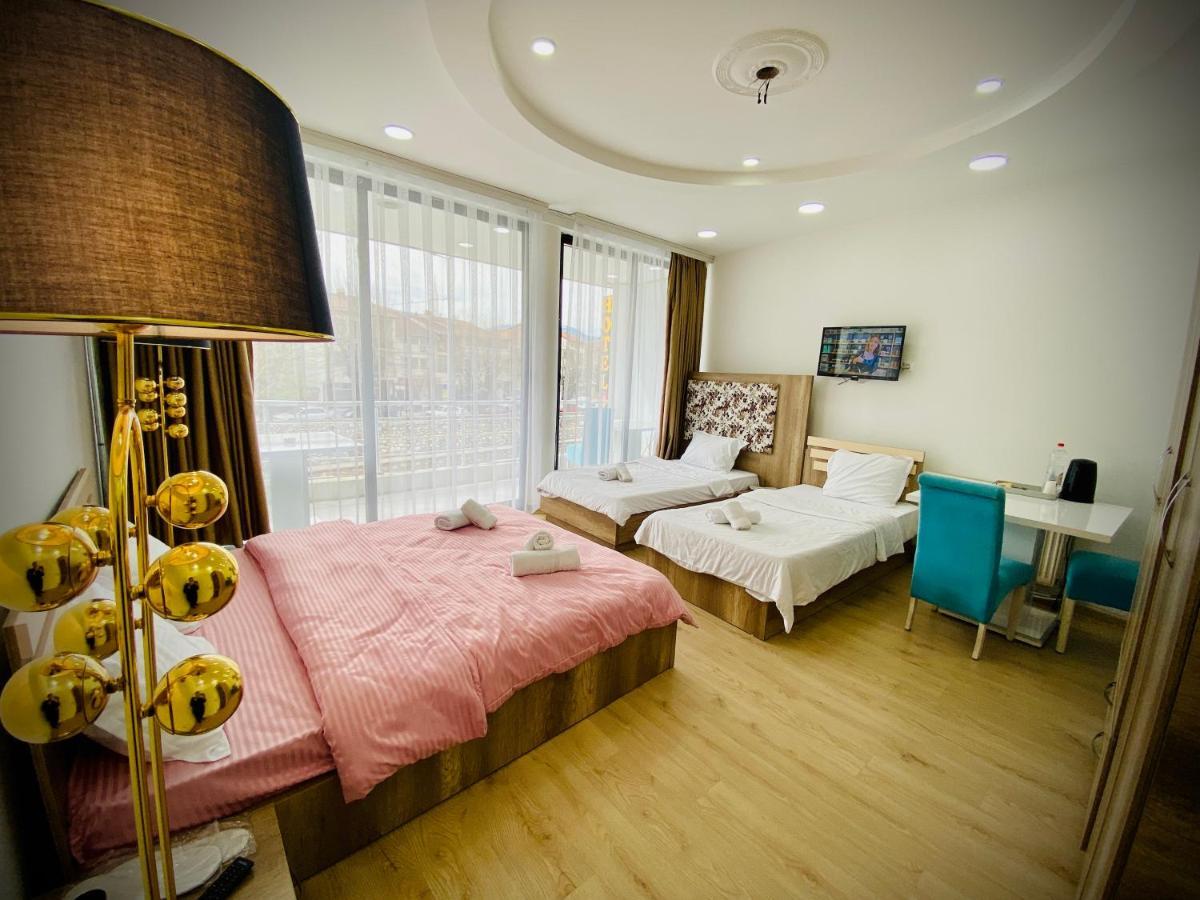 Hotel Perla Prizren Ngoại thất bức ảnh